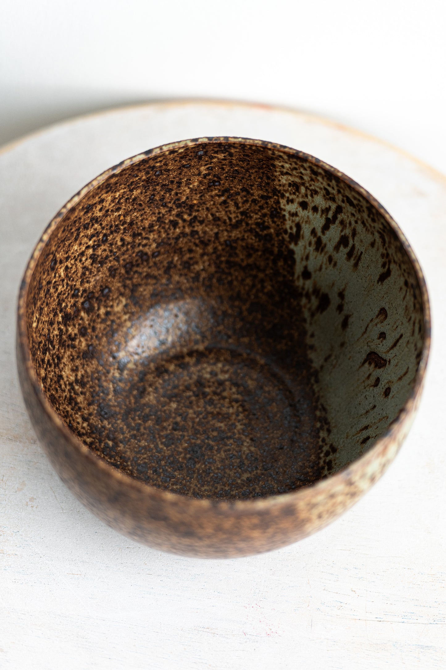 two-tone stoneware underdog bowl