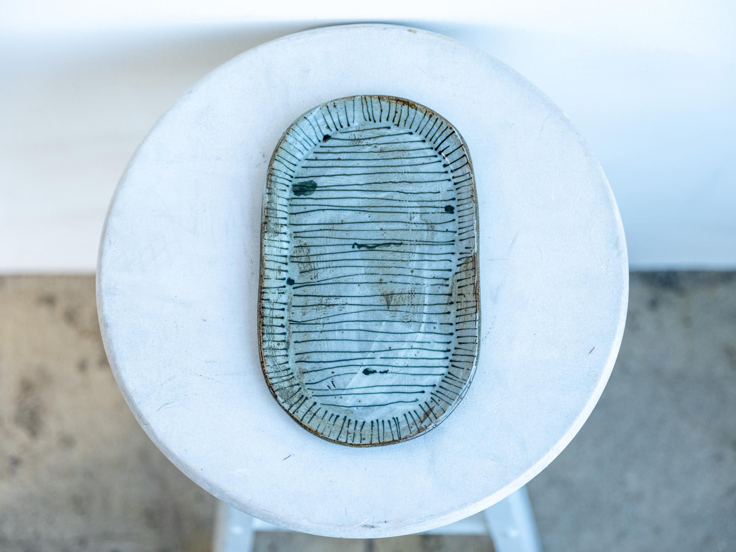 dirty stripes collection - oval plate, valet tray