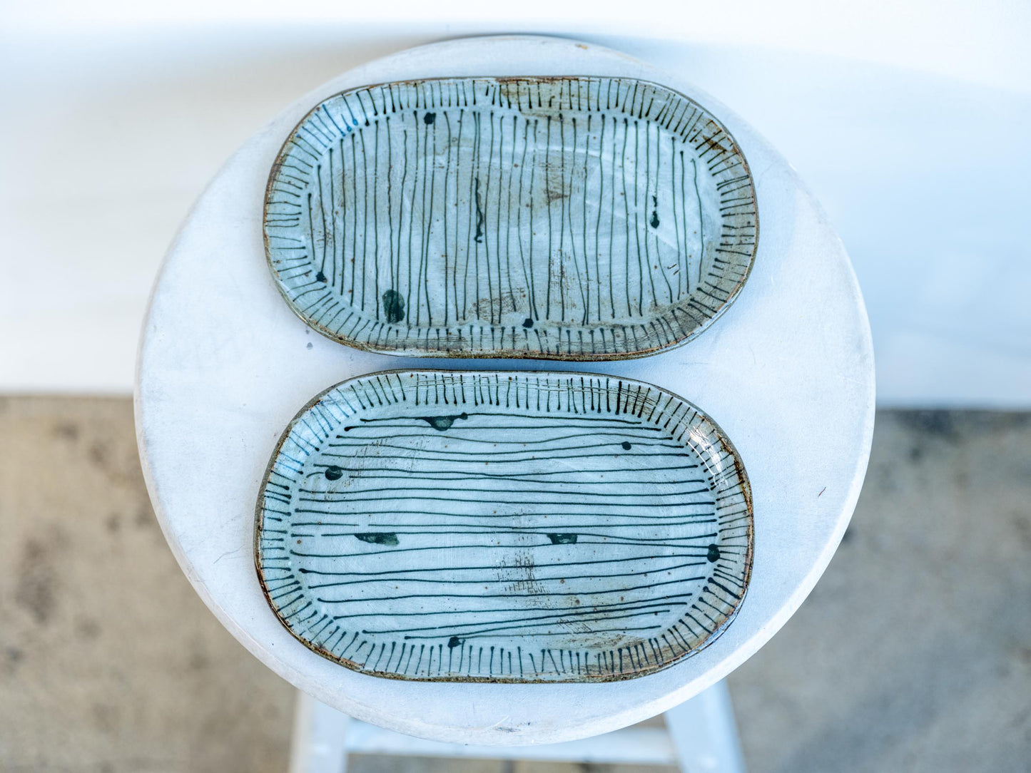 dirty stripes collection - oval plate, valet tray