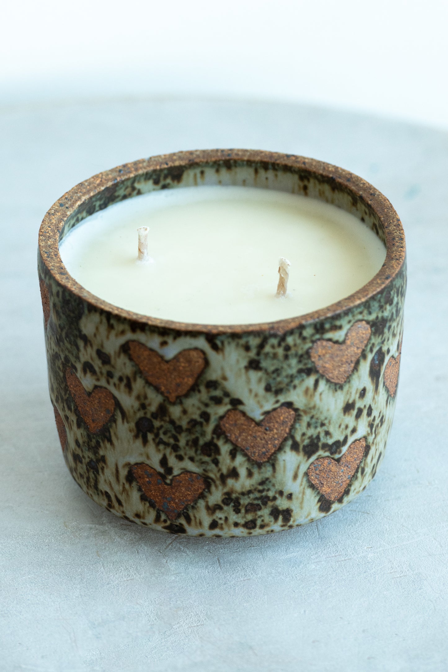 lavender hearts stoneware candle